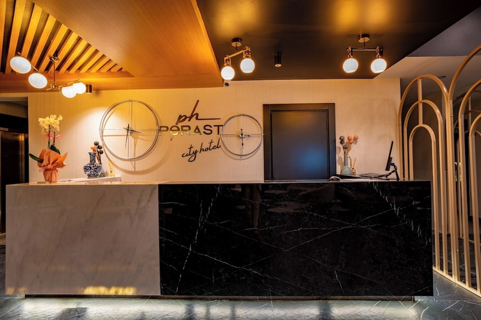 Imagen de los interiores del Perast City Hotel. Foto 12