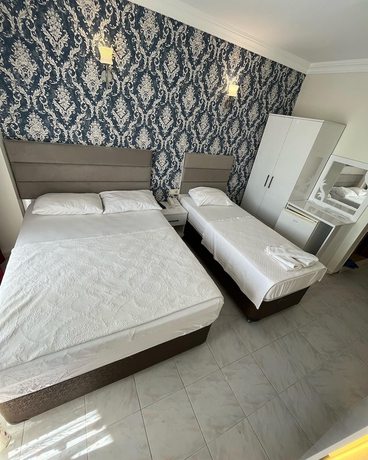 Imagen de la habitación del Peri Hotel. Foto 13