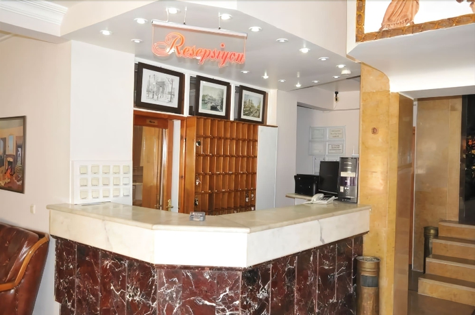 Imagen de los interiores del Perlo Hotel City. Foto 11