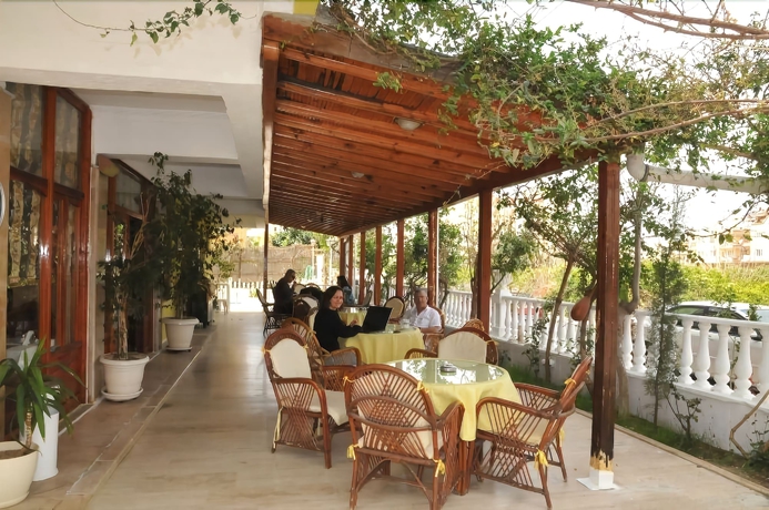 Imagen de los exteriores del Perlo Hotel City. Foto 9