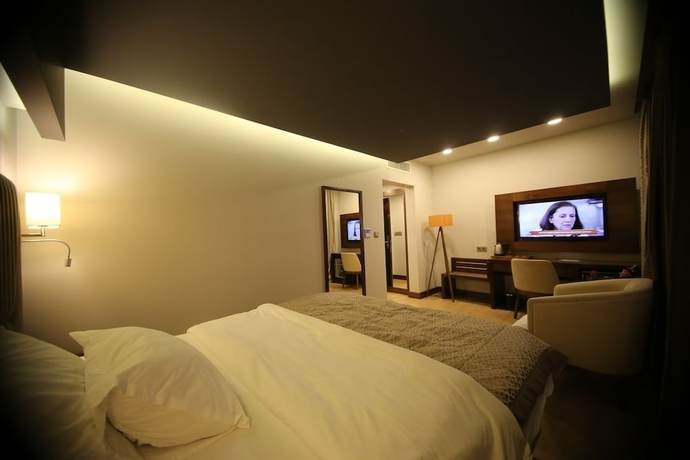 Imagen de la habitación del Peronti Hotel. Foto 17