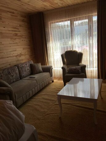 Imagen general del Pervanoglu Dinlenme Tesisi Motel. Foto 18