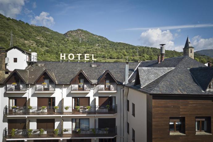 Imagen de los exteriores del Pessets Hotel & Apartamentos. Foto 21