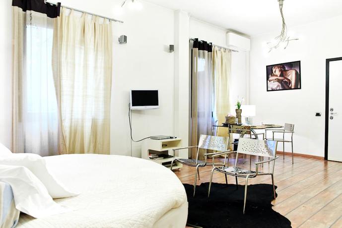 Imagen de la habitación del Petite Suite. Foto 8