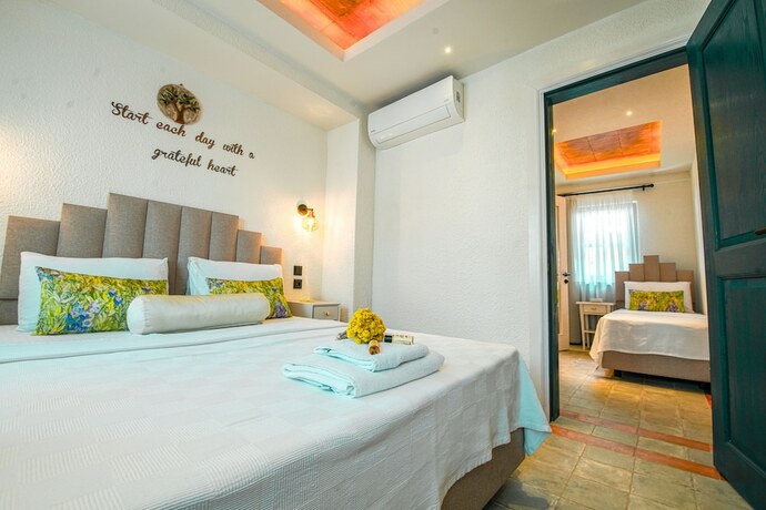 Imagen de la habitación del Petra Ada Otel. Foto 18