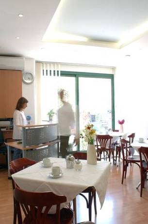 Imagen general del Phaedra Hotel. Foto 15