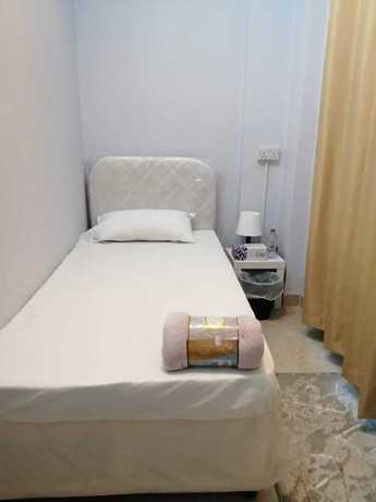 Imagen de la habitación del Pharos Inn Sheikh Zayed Hostel. Foto 9