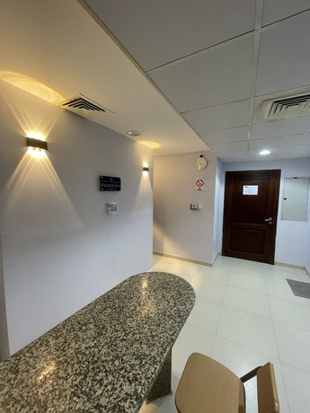Imagen de los interiores del Pharos Inn Sheikh Zayed Hostel. Foto 20