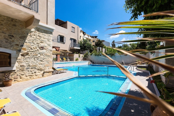 Imagen general del Philoxenia Apartments. Foto 1