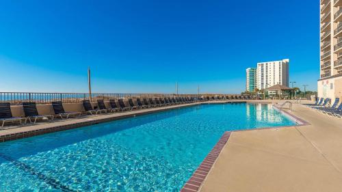 Imagen general del Phoenix X by Brett Robinson Vacations. Foto 8