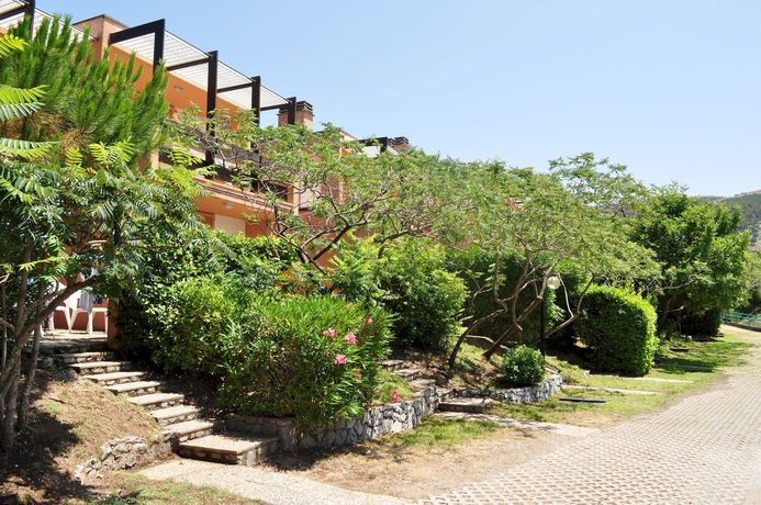 Imagen de los exteriores del Pianetamaratea Club Residence. Foto 6