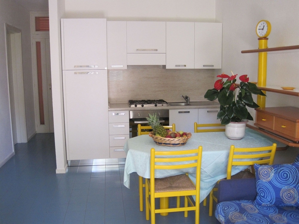 Imagen de la habitación del Pianetamaratea Club Residence. Foto 3