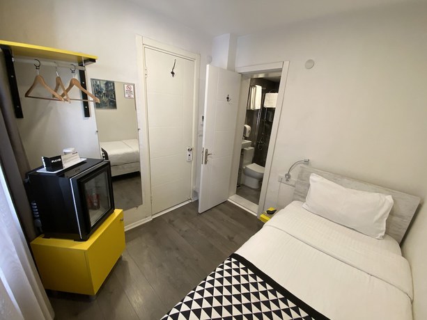 Imagen de la habitación del Piano Hotel, Izmir. Foto 11