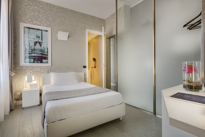Imagen de la habitación del Piazza di Spagna Suites. Foto 9