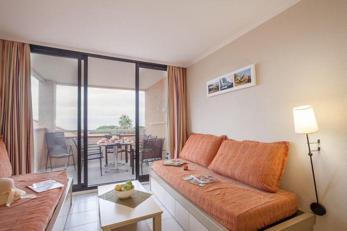 Imagen de los interiores del Pierre and Vacances Residence L'anse De Pramousquier. Foto 6
