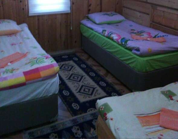 Imagen de la habitación del Pilav Dagi Yavuzyilmaz Tesisleri. Foto 17