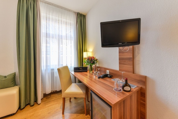 Imagen de la habitación del Pillhofer Hotel. Foto 9