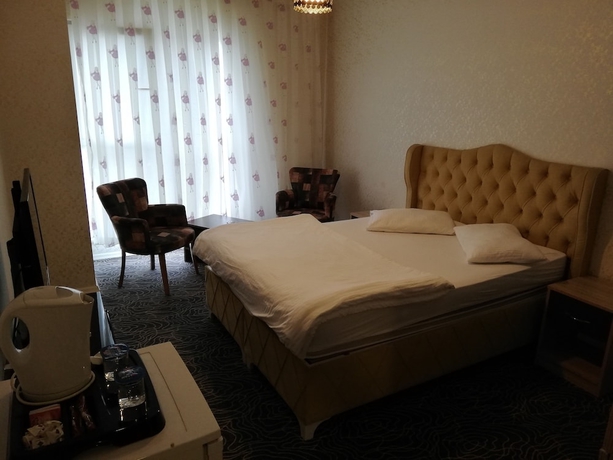 Imagen de la habitación del Pin Suites. Foto 6