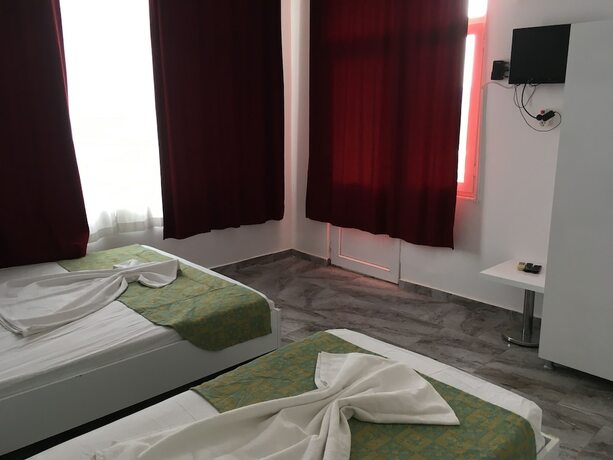 Imagen general del Pinar Motel. Foto 10