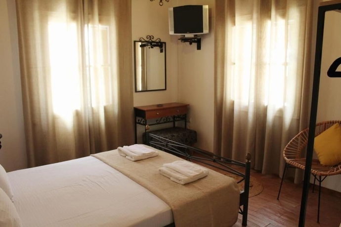 Imagen de la habitación del Pine Trees, Skopelos. Foto 4