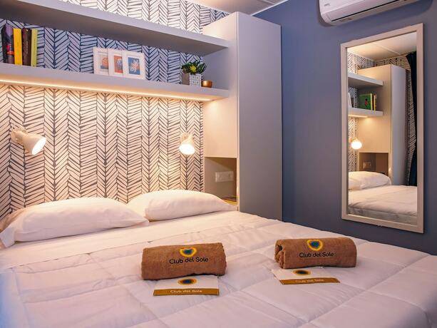 Imagen de la habitación del Pineta Beach Village. Foto 14