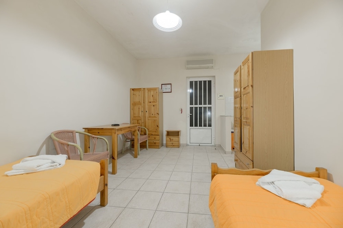 Imagen de la habitación del Pink Panther Studios and Apartments. Foto 11