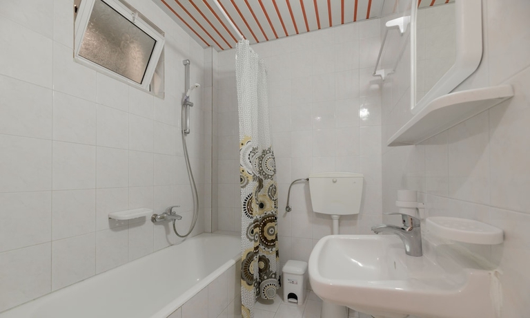 Imagen de la habitación del Pink Panther Studios and Apartments. Foto 16
