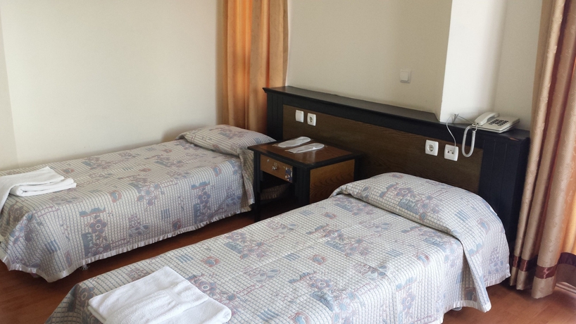 Imagen de la habitación del Pinus Otel. Foto 6