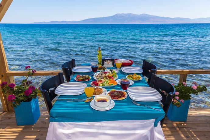 Imagen del bar/restaurante del Piri Reis Motel and Restaurant. Foto 7