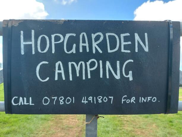 Imagen general del Pitch your own tent in beautiful location Kent Sussex border. Foto 3