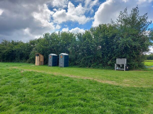 Imagen general del Pitch your own tent in beautiful location Kent Sussex border. Foto 13