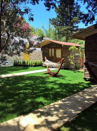 Imagen de los exteriores del Pitos Bungalows. Foto 8