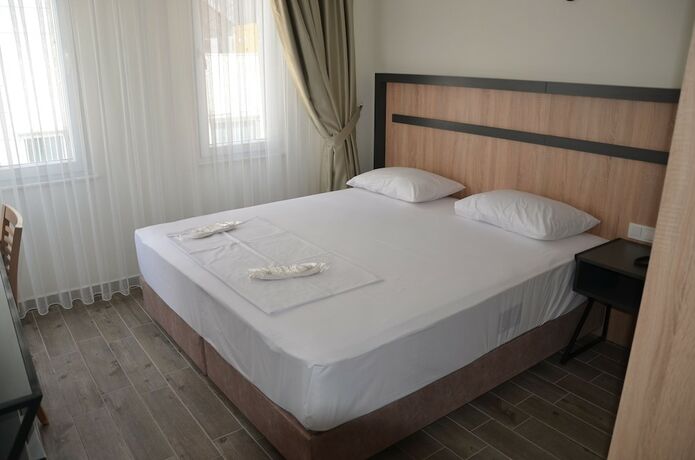 Imagen de la habitación del Piyes Otel. Foto 12