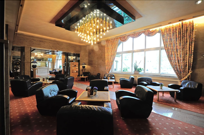 Imagen del bar/restaurante del Pk Parkhotel Kurhaus. Foto 2