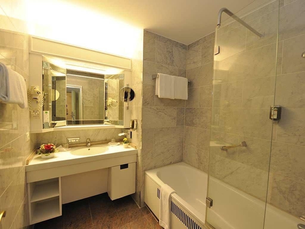 Imagen de la habitación del Pk Parkhotel Kurhaus. Foto 17