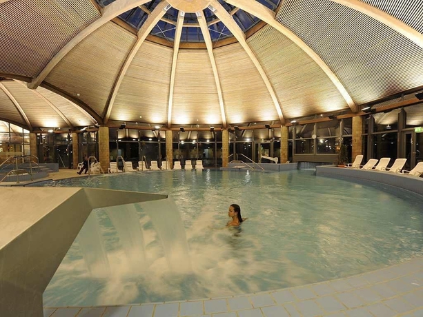 Imagen de la piscina del Pk Parkhotel Kurhaus. Foto 19