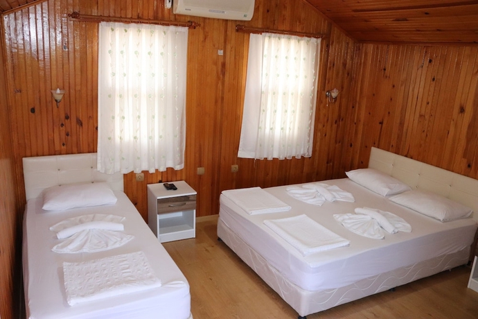 Imagen de la habitación del Plaj Hotel. Foto 13