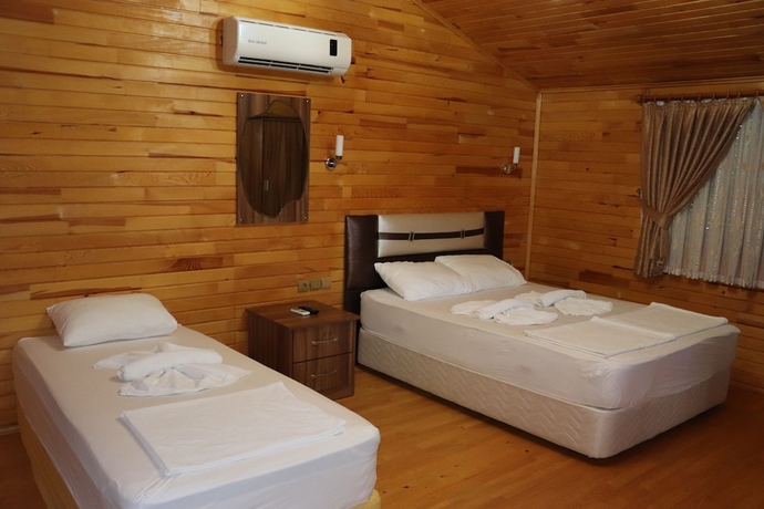 Imagen de la habitación del Plaj Hotel. Foto 14