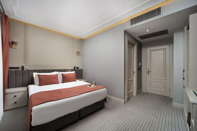 Imagen de la habitación del Plat Inn Hotel Taksim. Foto 18