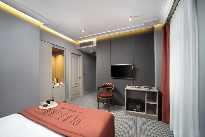 Imagen de la habitación del Plat Inn Hotel Taksim. Foto 20
