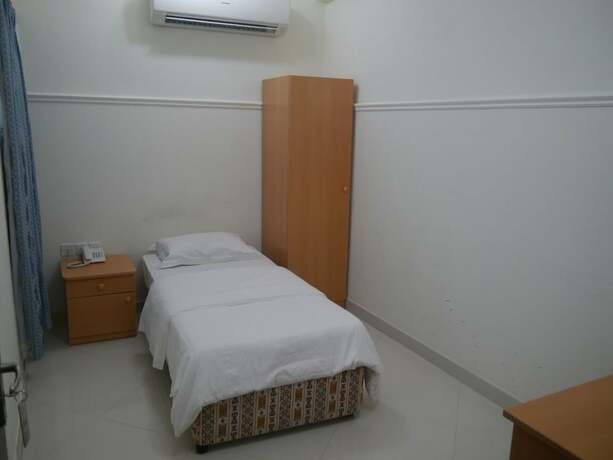 Imagen de la habitación del Plaza Hotel, Al Hamriyah. Foto 15