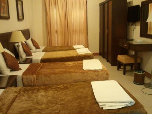 Imagen de la habitación del Plaza Inn Ohud. Foto 6