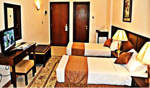 Imagen general del Plaza Inn Ohud. Foto 3