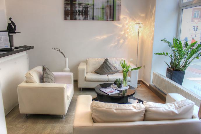 Imagen de los interiores del Plenus Hotel. Foto 20