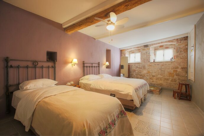 Imagen de la habitación del Podemos Otel. Foto 19