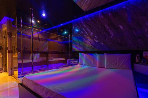 Imagen de la habitación del Point Motel GRU. Foto 11