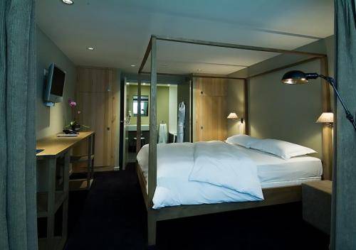 Imagen de la habitación del Pol Hotel. Foto 12