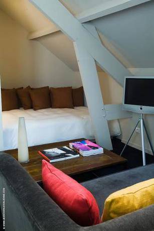 Imagen de la habitación del Pol Hotel. Foto 14