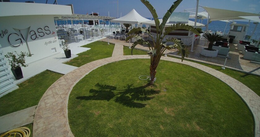 Imagen general del Pola Costa Beach Hotel Apartment. Foto 2