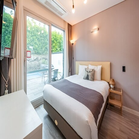 Imagen general del Pool and Villa Sorang. Foto 4